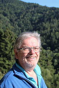 Gerhard Seifert Gerhard Seifert